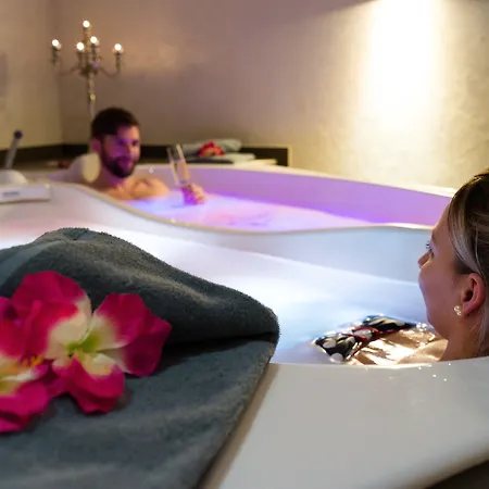 호텔 Siebenquell Gesundzeitresort 4*